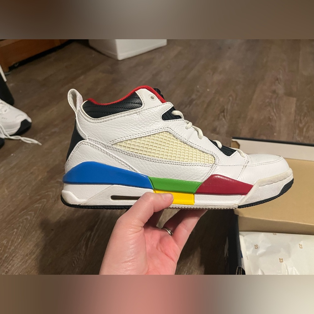Jordan Flight 9 Olympic